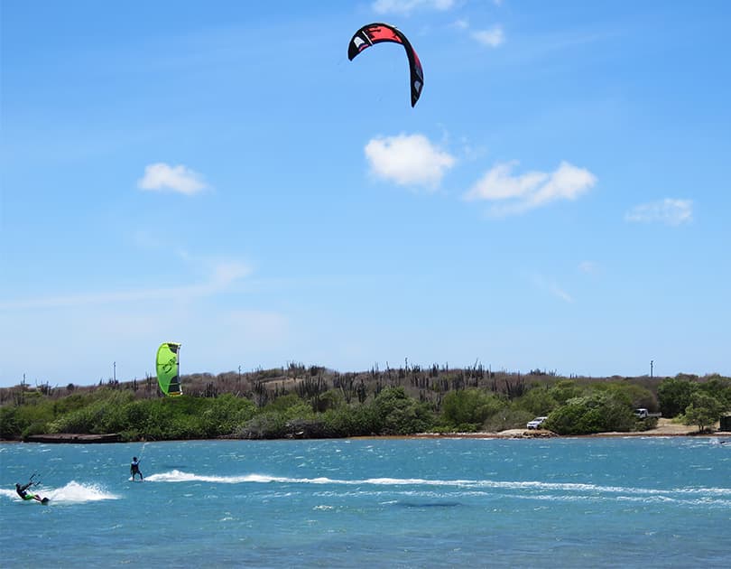 Kitesurfing